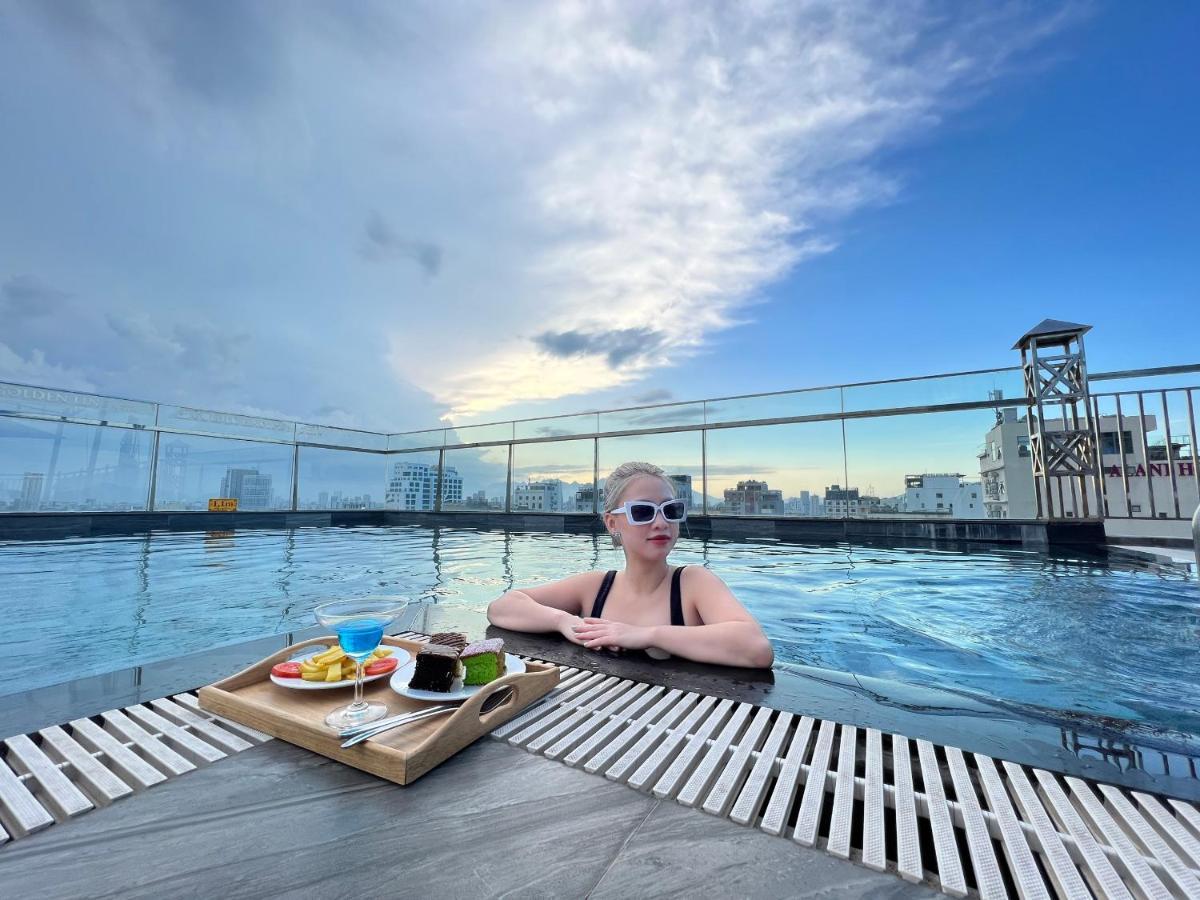 Golden Line Hotel Danang Экстерьер фото