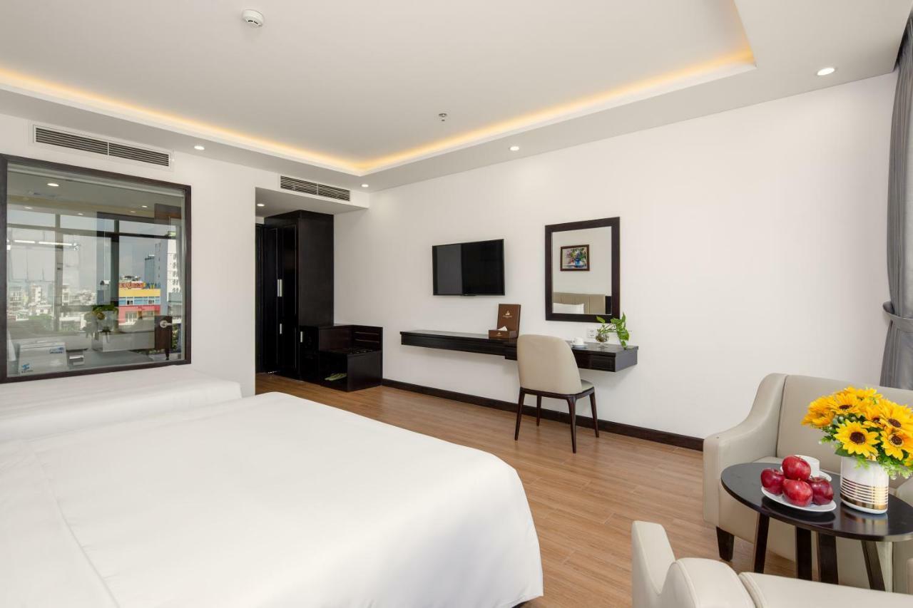 Golden Line Hotel Danang Экстерьер фото