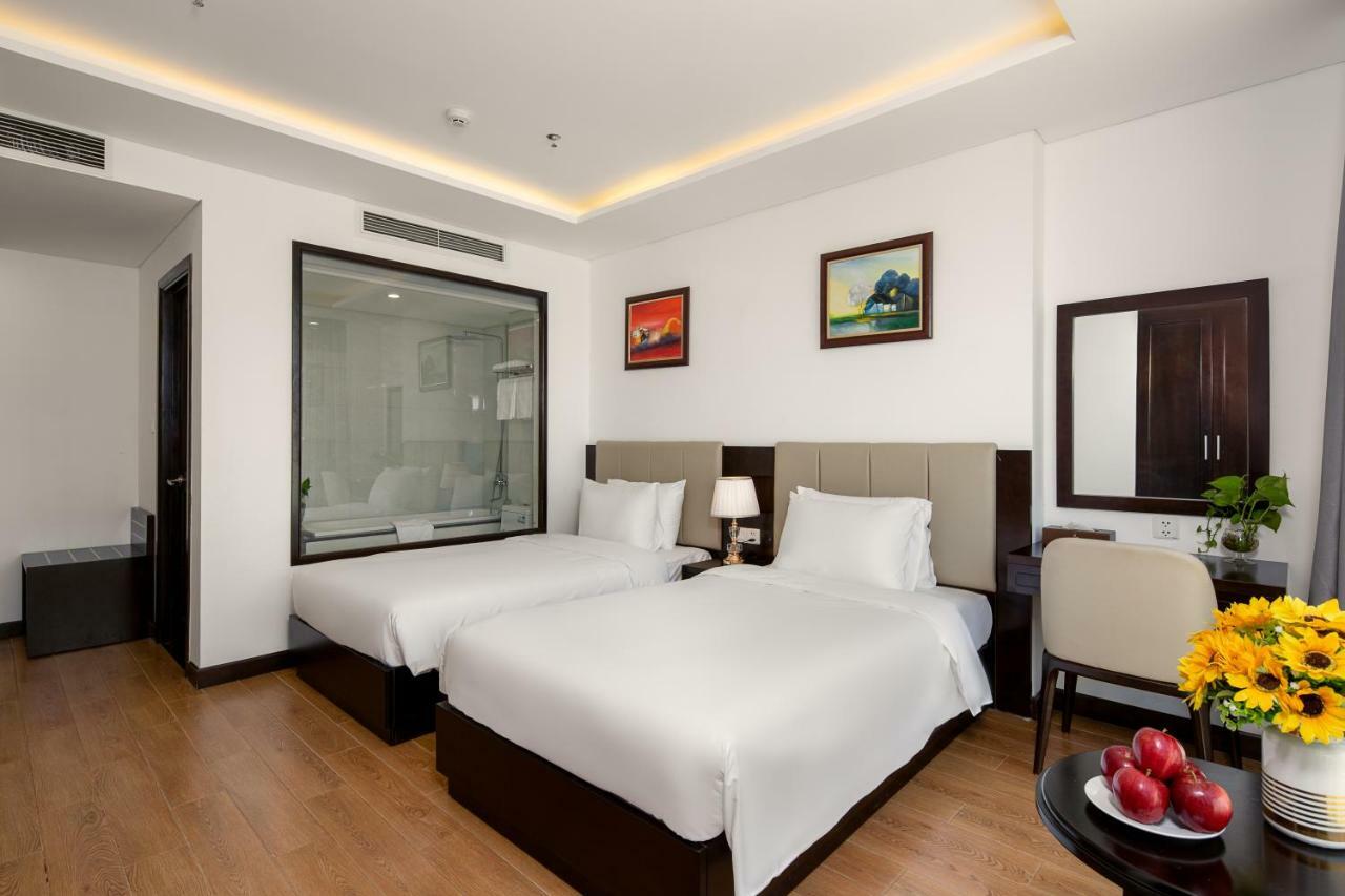 Golden Line Hotel Danang Экстерьер фото